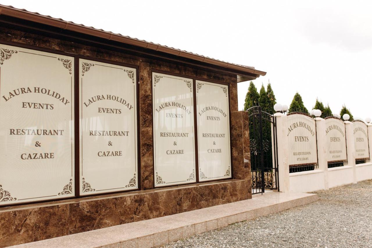Laura Holiday Hotell Brăila Exteriör bild